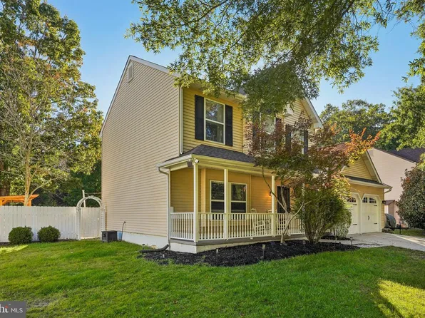 140 Ebbetts Dr, Atco, NJ 08004