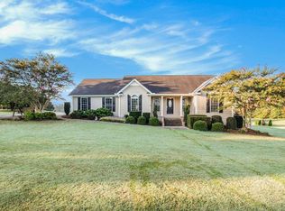 402 Harris Rd, Lexington, GA 30648