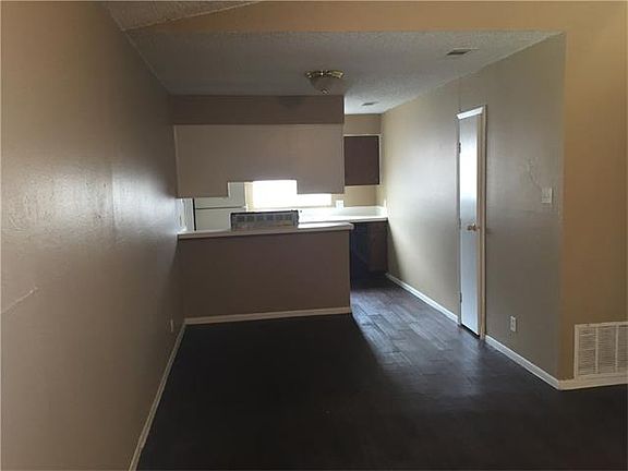 3rd image of 1700 Royal Hill Dr #A