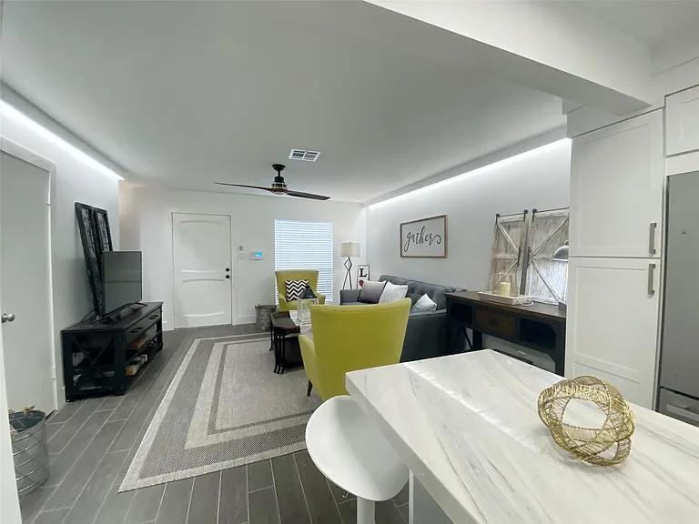 1801 Huldy St #G4 — Photo 2