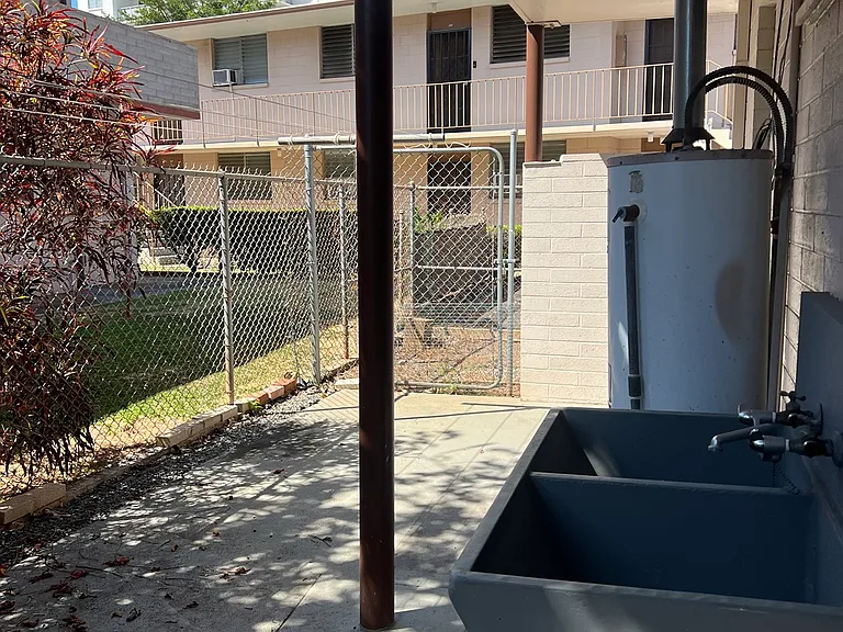 2824 Date St #3 — Photo 9