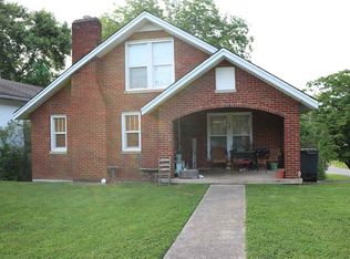 501 W Main St, Scottsville, KY 42164
