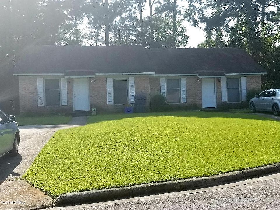 1st image of 129/131 Windsor Court