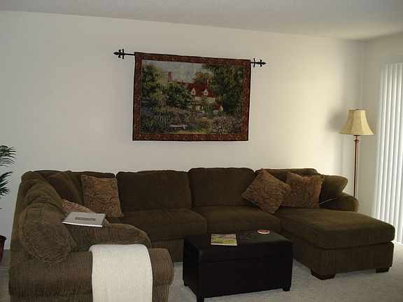2nd image of 822 Lancaster Dr