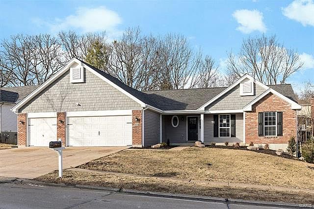 1st image of 3041 Summerfield Manor Dr