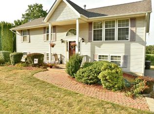 47 Maple Ave, Chester, NY 10918