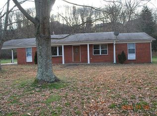 159 Watts St, North Tazewell, VA 24630