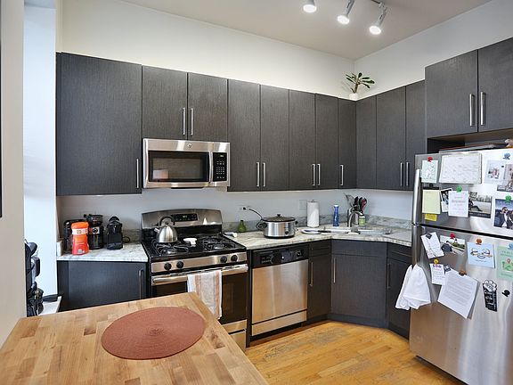 2nd image of 1856 N Western Ave #2F