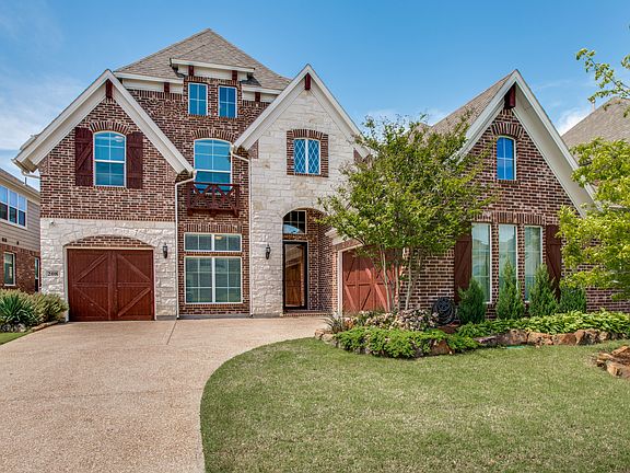 2nd image of 208 Vatican Hill Dr
