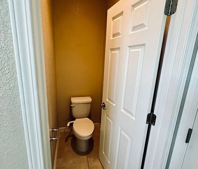 10860 Pebble Hill Dr — Photo 23
