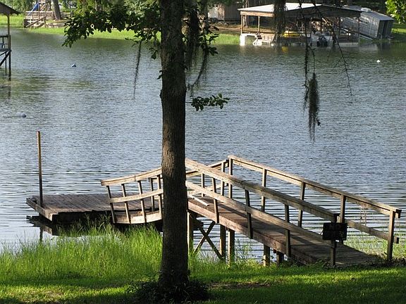 4th image of 288 Lakeview