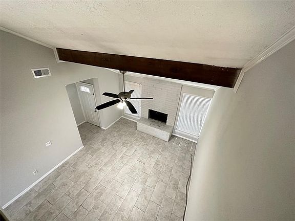 3rd image of 10712 Bexley Dr