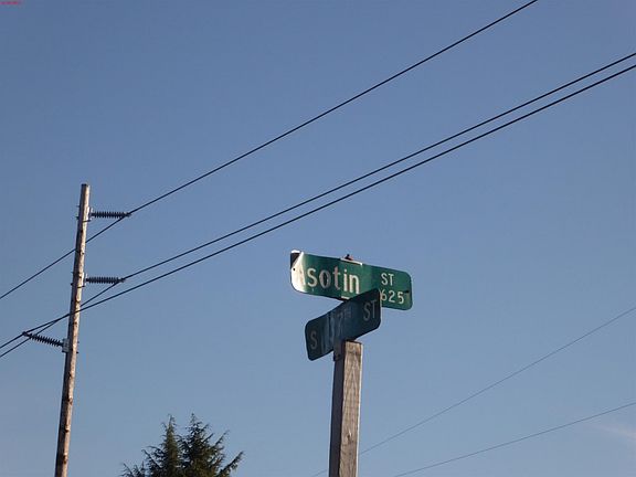 2nd image of 3732 S Asotin St