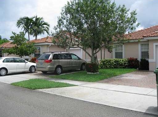 2nd image of 567 NW 130th Ave