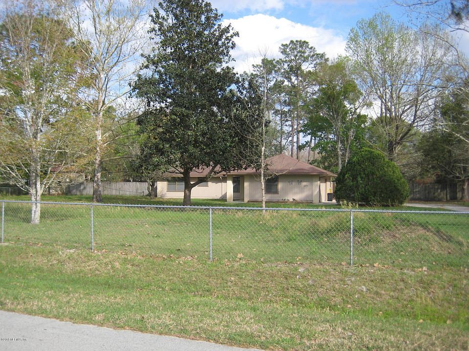 1st image of 2879 Seminole Village Dr