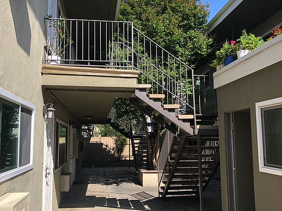 4th image of 4119 Carol Dr APT 4