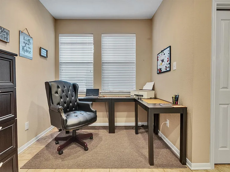 83 Scarlet Woods Ct #83 — Photo 16