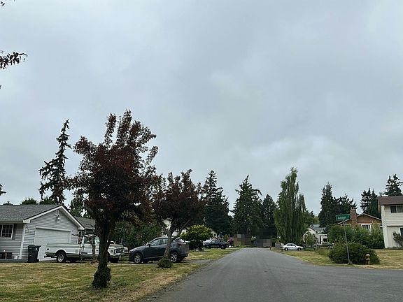 5th image of 2146 Crosswoods Cir
