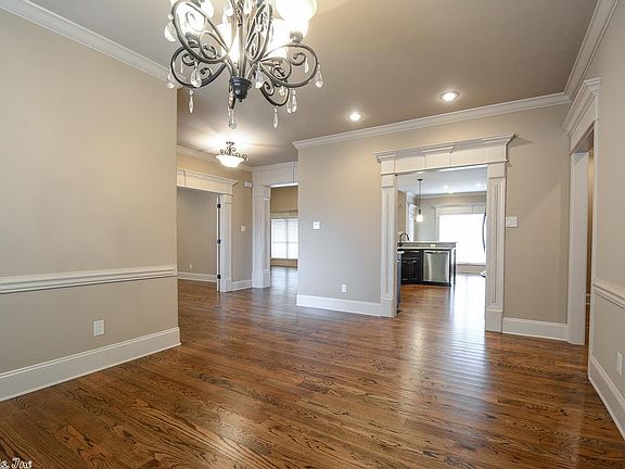 4th image of 3019 Woodsgate Dr