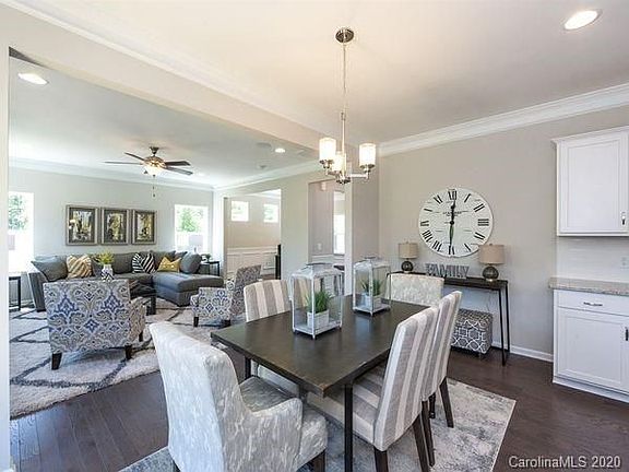 4th image of 100 Stowe Creek Ln