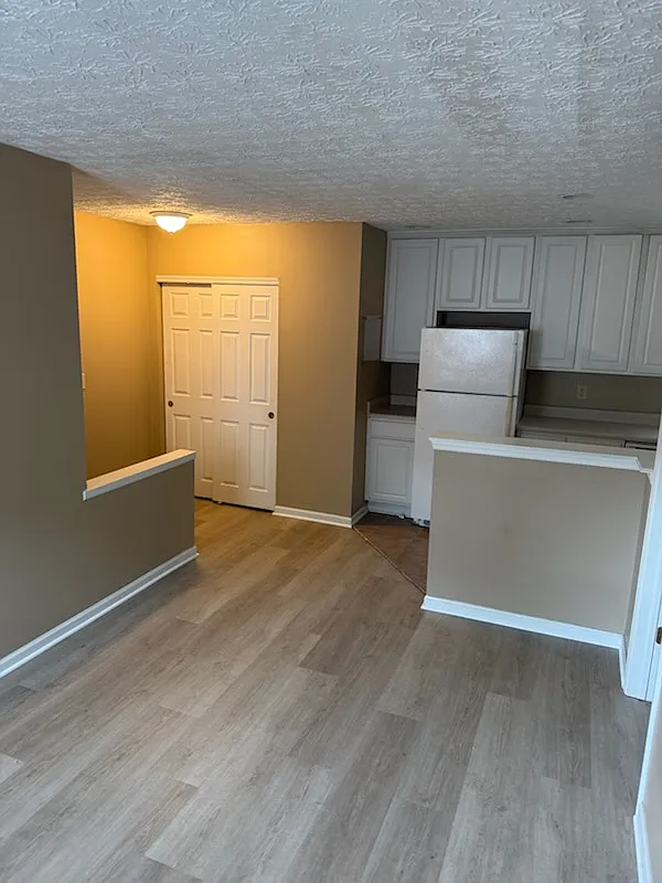 1 bed, 422 sqft, $1,125 — Photo 4
