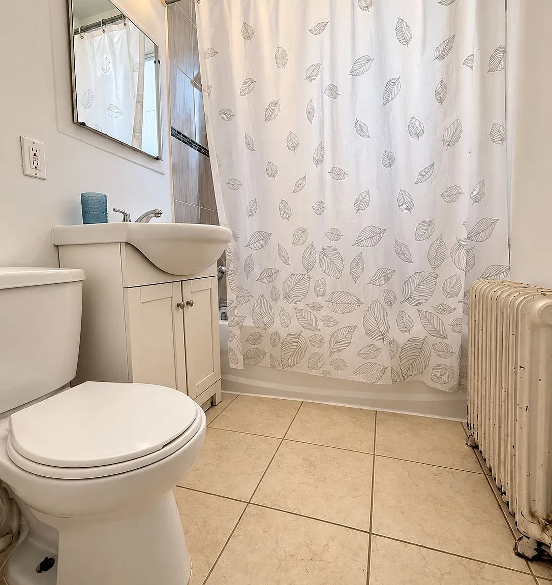 3 bed, $1,980 — Photo 4