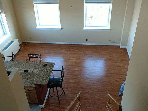 3rd image of 6104 Villa At The Wood Floor 6