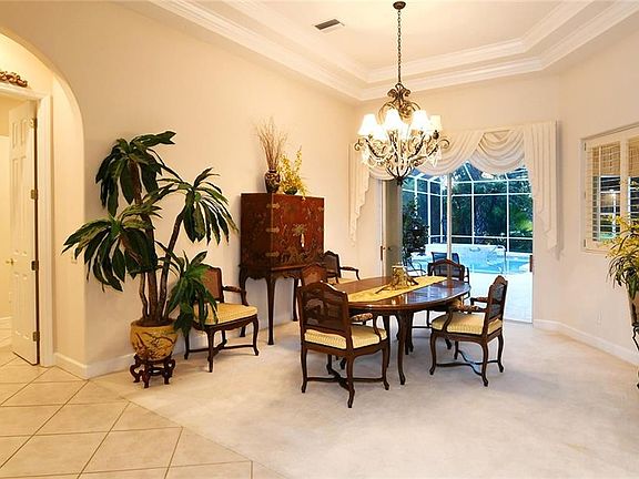 4th image of 8992 Wembley Ct