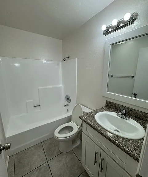 420 Salem St #101 — Photo 7