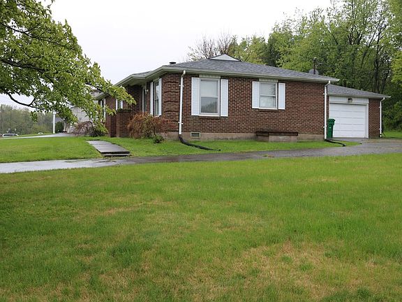 4th image of 755 Briargate Ct