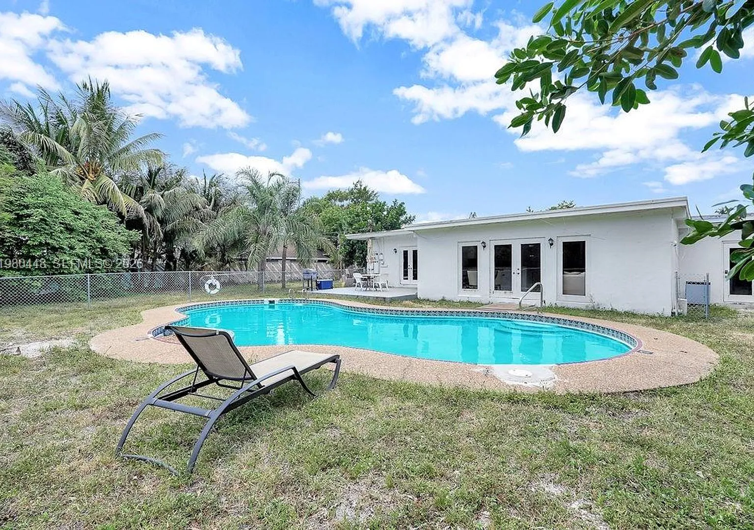 2417 Pierce Street -, Hollywood, FL 33020 — Photo 2