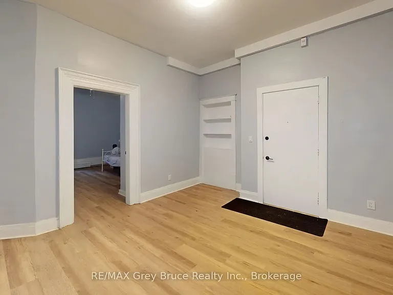 844 2nd Ave E #2 — Photo 3