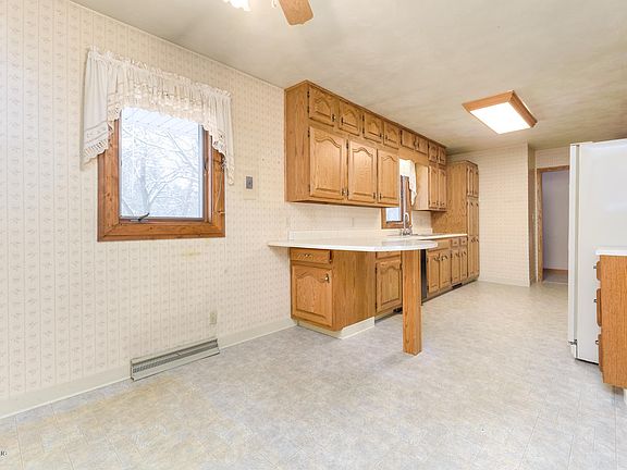 5th image of 138 Keathley Dr