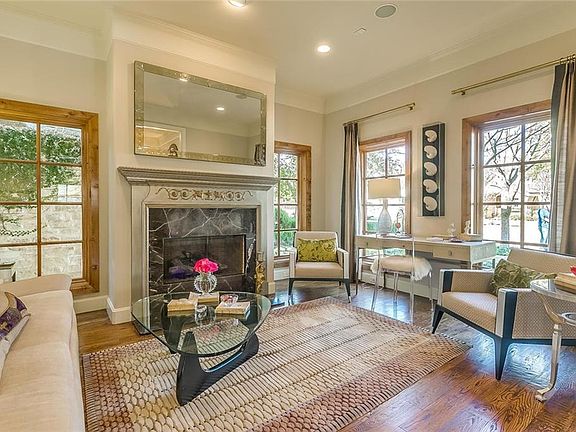 4th image of 4117 Bunting Ave