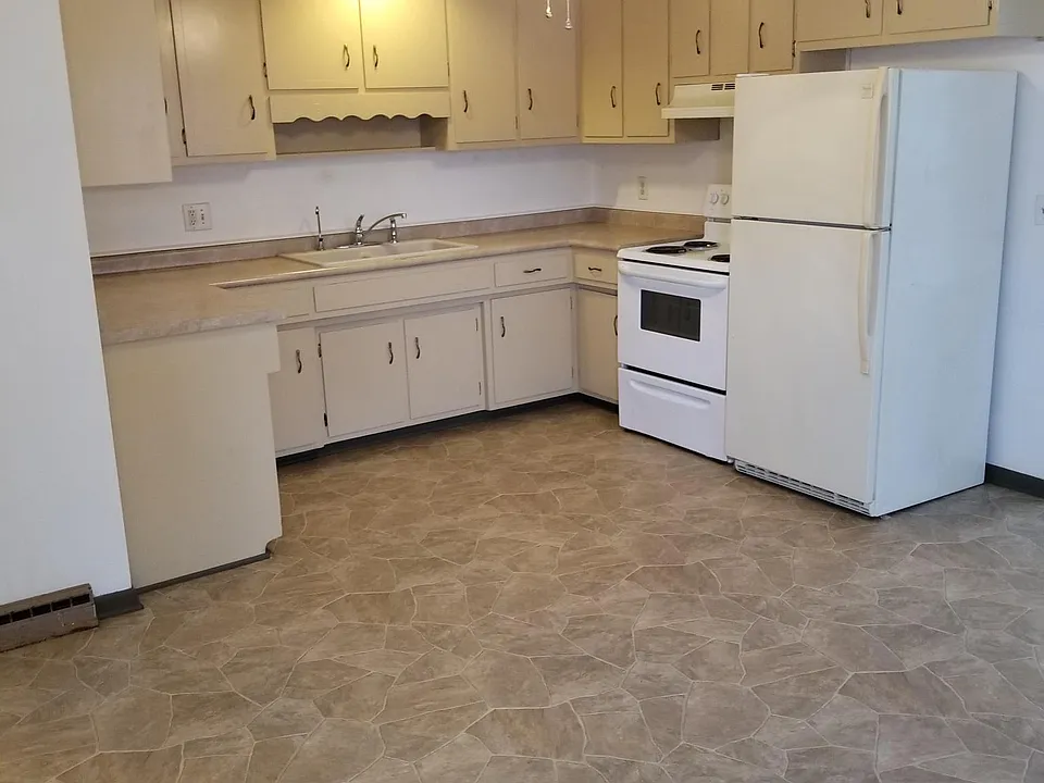 Eat in kitchen with plenty of storage.