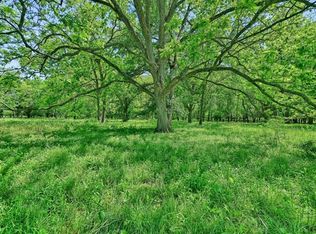 1747 Desvoignes Rd, Denison, TX 75021