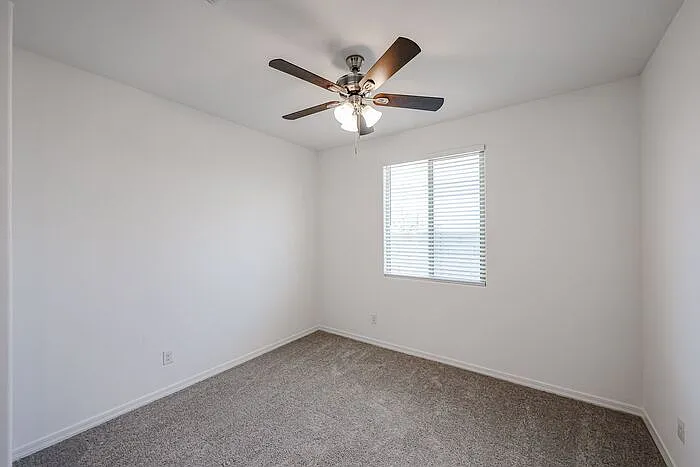 5633 W McNeil St — Photo 12