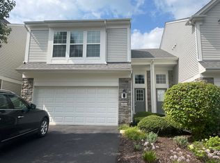 615 Hawley Dr, Oswego, IL 60543