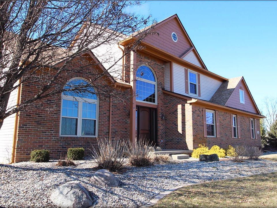 1st image of 7163 Hickory Creek Dr