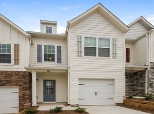 11 Madaline Ln, Dawsonville, GA 30534