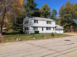 6 Willowbrook Dr, Rochester, NH 03867