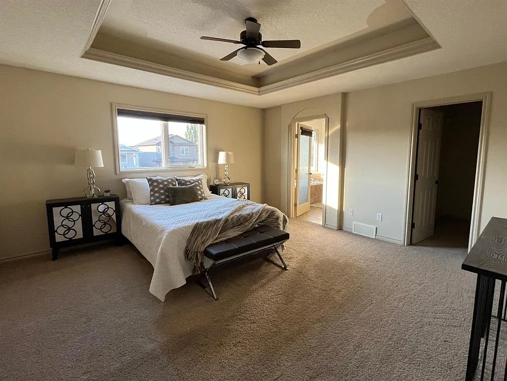 5 bed, 3.0 bath, 1635 sqft, $4,000 — Photo 4