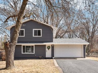 6532 Annapolis Ln N, Maple Grove, MN 55311