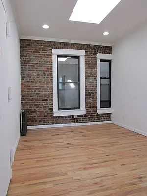 Rented by Westminster Management | media 32