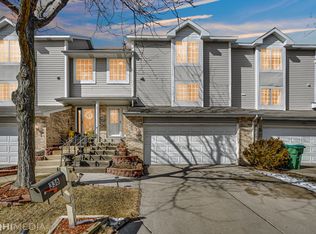 336 Stevens Ct, Grayslake, IL 60030