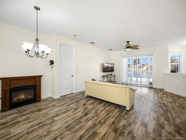 155 56th Dr SW — Photo 4