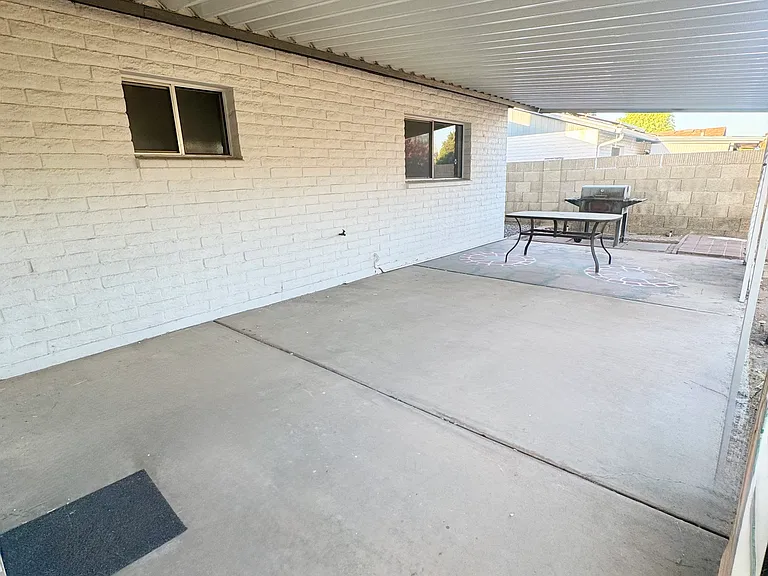 5817 W Tierra Buena Ln — Photo 34