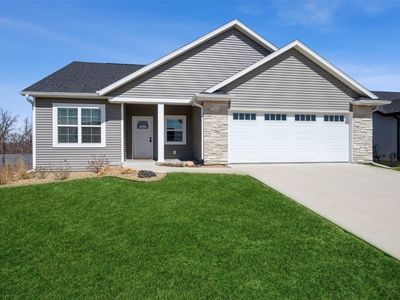 7312 Country Ridge Dr NW, Cedar Rapids, IA, 52405