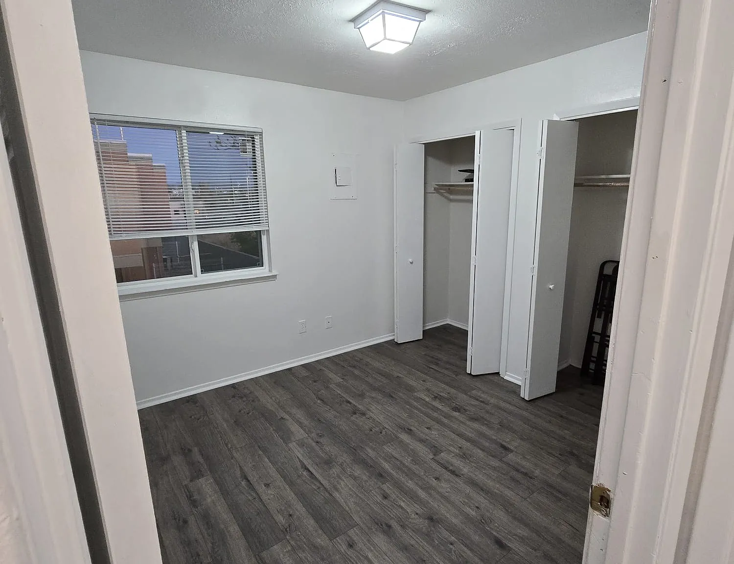 1233 Menaul Blvd NW — Photo 2