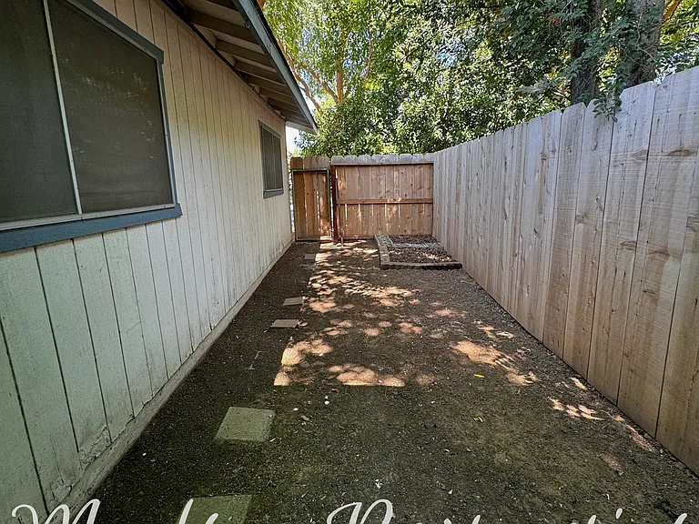 1589 High St #1591 — Photo 23
